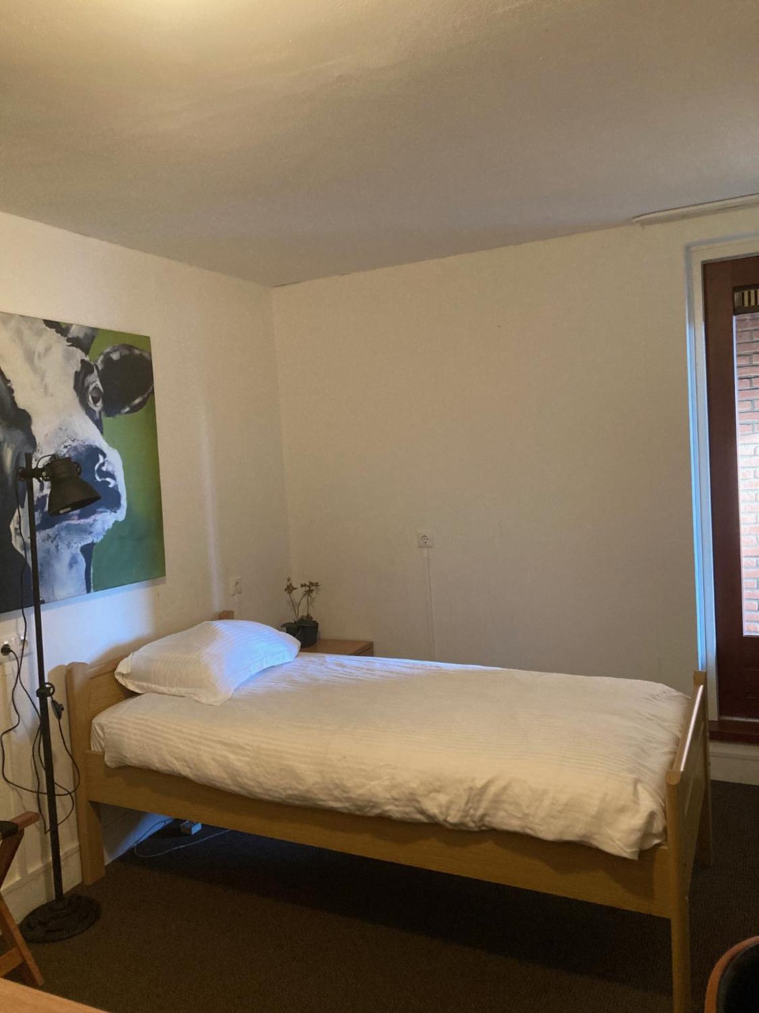 Hotel Centraal Someren Стая снимка