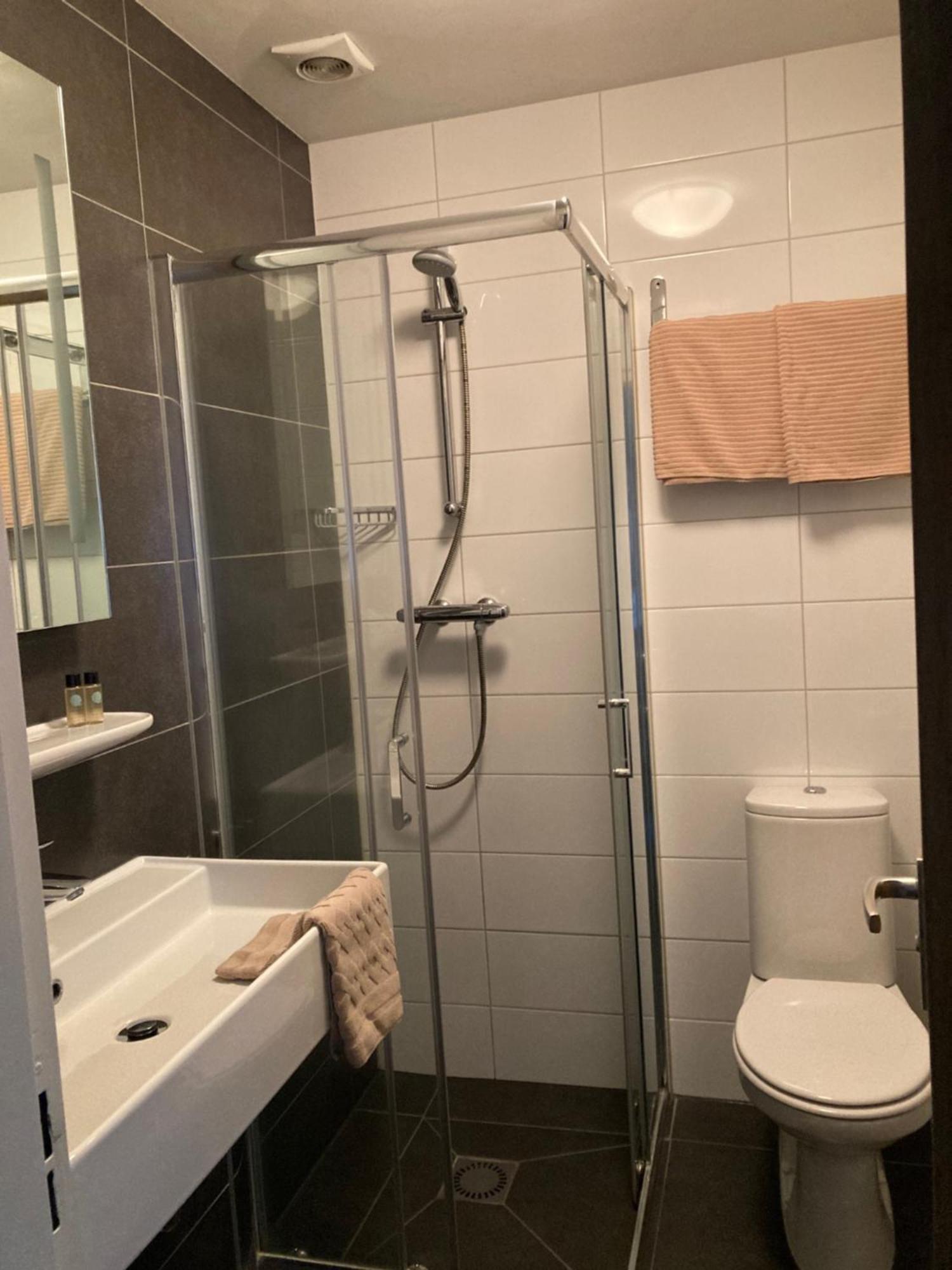 Hotel Centraal Someren Стая снимка