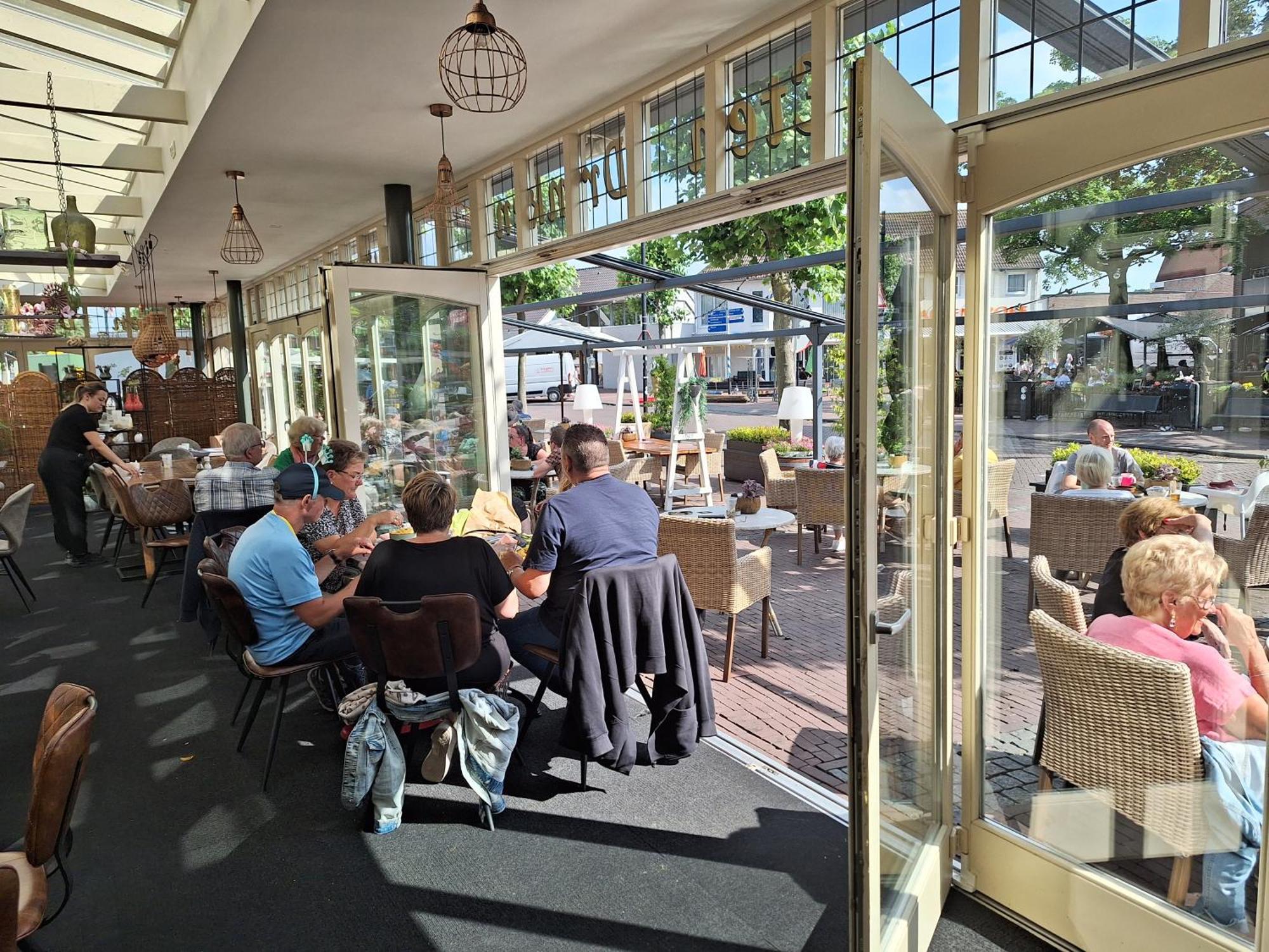 Hotel Centraal Someren Екстериор снимка